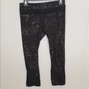 Lululemon legging crops